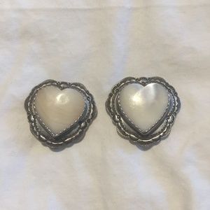 GWS MAKER NATIVE AMERICAN MOP and stone Sterling Silver Heart CLIPON EARRINGS
